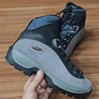 کفش کوهنوردی استوک سایز 42 ـ27 سانت