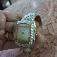 بدلیجات|بدلیجات|قم, هفت تیر|دیوار