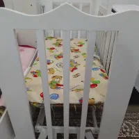 تخت خواب نوزادی