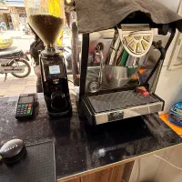 اسپروساز صنعتی سیمونلی موزیکا و آسیاب قهوه