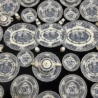 چینی قلم آبی آنتیک ژاپن|کلکسیون اشیاء عتیقه|رشت, حاجی آباد|دیوار