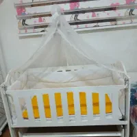 تخت گهواره ای