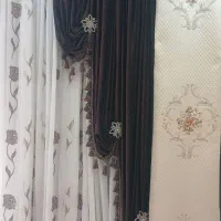 پرده به همراه والان و کتیبه و گل میخ پارچه جنس خوب