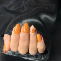 کاشت و ترمیم ناخن تخصصی با قیمت مناسب|خدمات آرایشگری و زیبایی|اسکو, |دیوار