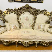 فوری فروشی مبل سلطنتی و میز ناهارخوری