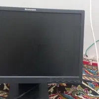 کامپیوتر  سالم.  و کم کار