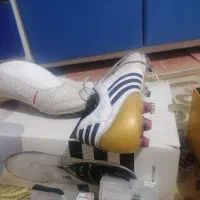 کفش adidasفوتبال چمن43، 44|کیف، کفش، کمربند|اصفهان, مهدی آباد|دیوار