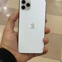 آیفون 11 پرومکس سفید