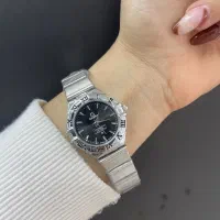 ساعت امگا|ساعت|شیراز, شاهچراغ|دیوار