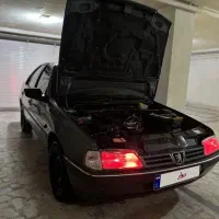 پژو ۴۰۵ بی رنگ