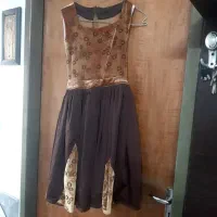 لباس تا زیر زانو