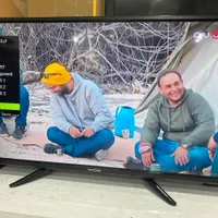 تلویزیون ال ای دی آوکس 32 اینچ در حد نو نو|تلویزیون و پروژکتور|اشنویه, |دیوار