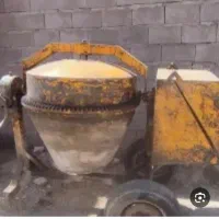 بتن گیر قدیمی در حد نو با ورق چهار میل