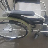 ویلچر آلومینیمی سبک و تاشو