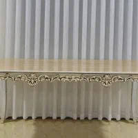 میز ناهارخوری