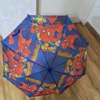 چتر بچه گونه در شکوفه