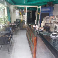 گلسار.سمیه خیابان 130واگذاری کافه|اجارهٔ مغازه و غرفه|رشت, کاکتوس|دیوار