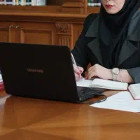 ترجمه و ویراستاری انجام میدم
