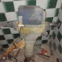 هیلتی 27 کیلویی یا30 کیلویی هستش بوش|ابزارآلات|چهارباغ, |دیوار