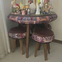 فروش یک عدد میز و ۴ صندلی