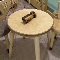 میز و صندلی کودک