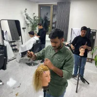 آموزشگاه آرایشگری مردانه هوبر