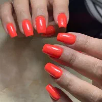 خدمات تخصصی ناخن با قیمتی عالی