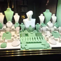 دکور زیور آلات