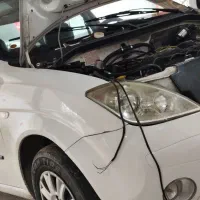 کارگر ماهر و ساده