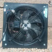 فروش یک فن و تعدادی آبخوری و دونخوری مرغ و پرنده