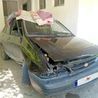 پراید مدل ۷۷ ماشین تازه بازسازی شده بود