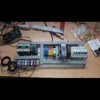 خدمات فنی و مهندسی برق آرسا