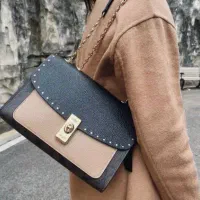 کیف برند coachکوچ‌ فروش فوری