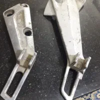 دو شاخه و جا پای عقب موتور لاکی