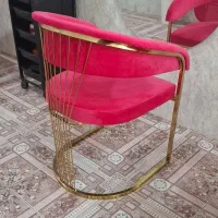 میز ناخون  .صندلی چسترجکدار صندلی سزار فروش فوری|آرایشگاه و سالن‌های زیبایی|نسیم‌شهر, |دیوار