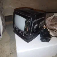 تلویزیون و رادیوی کلکسیونی سالم و روشن