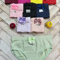 شورت زنانه و لباس زیر