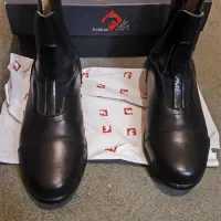 نیم بوت سوارکاری