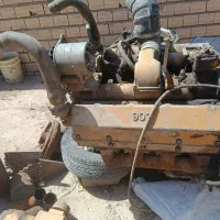 موتور کومنز ۹۰۳هشت سیلندر تعمیر کرده