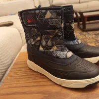 نیم بوت کودک اسپرت اصل|کیف، کفش، کمربند|پرند, فاز ۵|دیوار