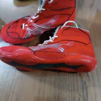 کفش کشتی کاملا سالم|کیف، کفش، کمربند|پاکدشت, پاکدشت (مامازند)|دیوار