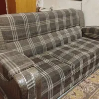 مبل راحتی و میز ال سی دی شیشه ای ضخیم