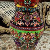 گلدان دستباف شده