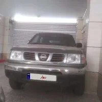 نیسان سرانزا ۱۳۸۶