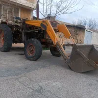 تراکتور رومانی بیلی دارم با راننده