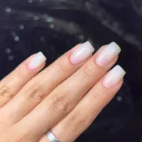 کاشت و ترمیم ناخن رایگان|خدمات آرایشگری و زیبایی|شاهینشهر, ۹ دی|دیوار