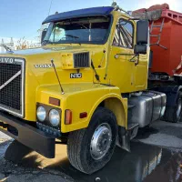 ولوو کشنده تک مدل ۶۳ کابین دار