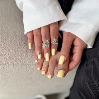 تخفیف ویژه کاشت ناخن و مژه|خدمات آرایشگری و زیبایی|رشت, توشیبا|دیوار