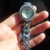 ساعت قدیمی و اصل