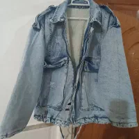 کاپشن لی|لباس|قم, ولیعصر|دیوار